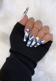 Las mariposas llegaron a sustituir a las flores. Mariposas Manicura De Unas Unas De Maquillaje Unas De Gel Brillantes