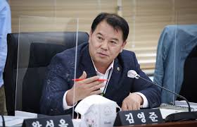 김영준 미트파이 틴탐 베지마이트 소고기 스시 음식 호주생활 경험 직업군 요식업 : Si3gerhw0wuczm