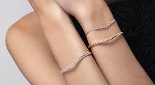 Kenapa Gelang Couple Bisa Bikin Hubungan Makin Romantis? Ini Alasannya