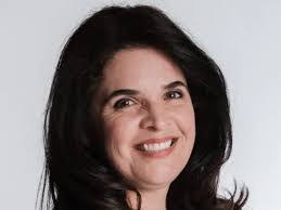 Laura Bracamonte's Instagram, Twitter & Facebook