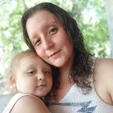 Participa y gana este delicioso combo! para participar deberás seguir los  siguientes pasos: 1. Sigue la cuenta de astro pollo y Mandaditos Metapán 2.  Has un cometario con quien te gustaría compartir