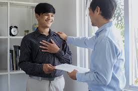 Mastering the Art of Employee Recognition for a Multigenerational Workforce