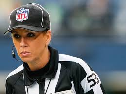 Últimas noticias, fotos, vídeos y jugadores de las 32 franquicias de fútbol americano en español con as.com. Quien Es Sarah Thomas La Primera Oficial Que Juzgara Un Juego De Playoffs En La Historia De La Nfl Entornointeligente
