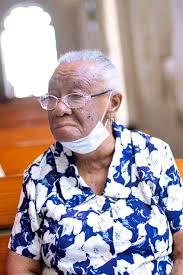 Ou se te yon ikón pou vil Sen Mak, ou se ra moun ke tout kalite moun te  toujou pale byen de ou. Ou pati ak tit maman ledikasyon ke Bondye te