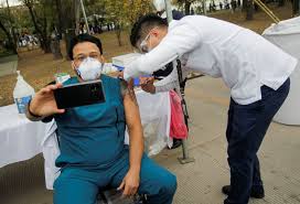 Because most coronavirus vaccines require two doses, many countries also report the number of people who have received just one dose and the number who. Asi Empieza La Vacunacion En America Latina Sociedad El Pais