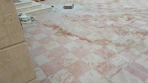 طريقة تنظيف وتلميع بلاط الحوش بداية العمل في الرياض والدمام 0502188334 Youtube