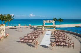 Hotel / resort wedding packages come with decoration, ceremonial services such as priest sometimes a wedding cake and background music is also included. Weddings At Dreams Riviera Cancun Resort Spa