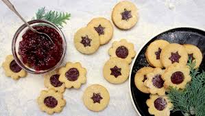 Gehoren In Der Weihnachtszeit Dazu Leckere Spitzbuben Paleo360 De Rezept Spitzbuben Lecker Lebensmittel Essen