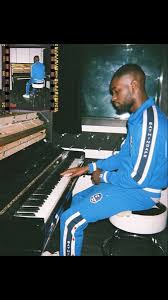 Pour élargir votre recherche, essayez ceci : Santan Dave Rap Background Rap Album Covers Uk Rap