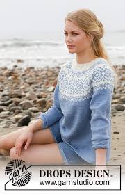 Designed as a perfect first garment project for beginner knitters, the entire sweater is made from 3 pieces. Periwinkle Drops 191 1 Free Knitting Patterns By Drops Design