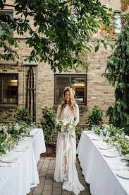 75 Bright Starry Night Wedding Theme Nightoutdoorwedding Outdoorweddingideas Outdoorweddingideas Sassykat Robe De Mariee Boho Mariage Juif Robe De Mariage