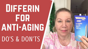 It contains adapalene, a third generation retinoid that can help treat and prevent acne. Differin Adapalene