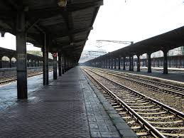 Pentru alte sensuri, vedeți gara de nord (dezambiguizare). File Bucuresti Romania Gara De Nord B Ii M B 18803 Peron 3 Jpg Wikimedia Commons