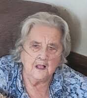 Doris Lockhart's Instagram, Twitter & Facebook