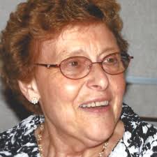 Marilyn Lyons (-2020)