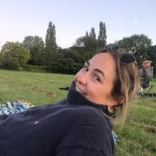 Harriet Cooney's Instagram, Twitter & Facebook