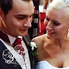 Fern Bennett's Instagram, Twitter & Facebook