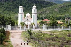 Mexican Drug Lords Live In Lavish Houses Drug Cartel Mexican Drug Lord Cartel