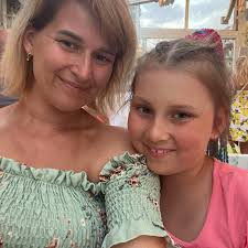 Accommodation in Ireland for Ukrainian mother and daughter?