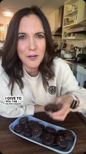 Nicole 🤝 Ritz Crackers, When you’re in a pinch and need something to bring  to that holiday party, look no further than these Salted Caramel Ritz  Cookies! They are the perfect balance of sweet and ...