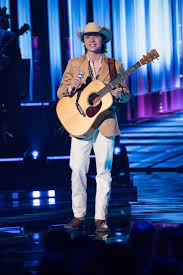 John Foster stuns with country shuffle performance