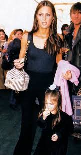 Simon Yasmin Amber Le Bon Yasmin S Fashion Show Yasmin Le Bon Yasmin Model