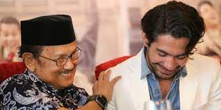 Menurut sebuah penelitian, pria muda yang kehilangan waktu tidur selama satu minggu menunjukkan penurunan kadar testosteron. Inilah Pemeran Habibie Muda Di Film Habibie Ainun 3 Dream Co Id
