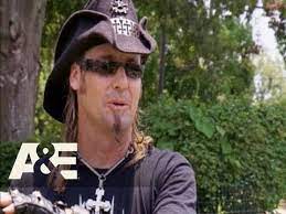 The show chronicles mainly billy's adventures trying to rid homes of various pests, ranging from roaches to snakes to beavers. Billy The Exterminator Help A Snake A E Youtube