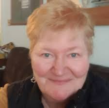 Bev Parry's Instagram, Twitter & Facebook