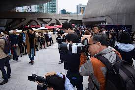 How To Become A Photojournalist: The Steps To Take