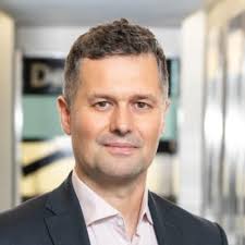 Robert Fedorowicz na LinkedIn: Ile moze trwac wlaczenie opcji data w karcie  sim w sieci Orange? Taryfa…