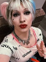 Harley Quinn cosplay photos