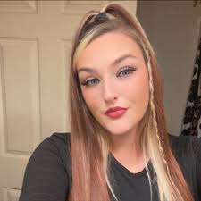 Getting my nails done Thursday I need Thanksgiving baddie nails please  💛🧡🖤🤎