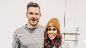 Chelsea houska is exiting mtv's teen mom 2, the reality series she's starred on since 2011. Chelsea Houska S Replacement On Teen Mom 2 Will Be Familiar To Fans