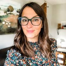 Cassandra Cogbill's Instagram, Twitter & Facebook