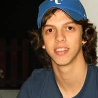 100+ perfiles de «Efrain»