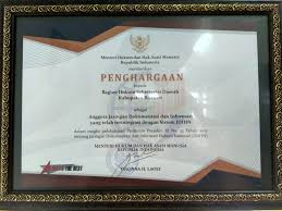 Daftar satuan pendidikan (sekolah) per kec. Bireuen