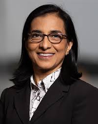 Rashmi Bhatt's Instagram, Twitter & Facebook