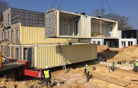 Rennes Un Collectif De Maisons Containers En Chantier Maison Container Maison Construction Maison