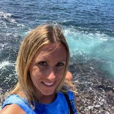 Karlie Mount Termotto (@KarlieTermotto)