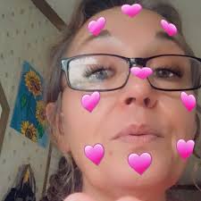 Love yourself ~take care of you first ~ love your maker ❤️and live your  best life #live~#laugh~#love always be humble and kind ... #1lifetolive  have a blessed ☔️ rainy #humpday 🐫🐪 #lovingmyself