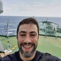 300+ profiluri „Vasilas”