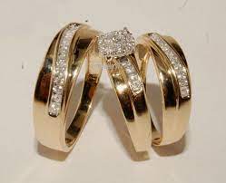 Diamond Wedding 14k Yellow Gold Trio His And Her Bridal Band Engagement Ring Set Giftjewe Bridal Engagement Rings Diamond Wedding Bands Titanium Wedding Rings