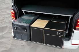 Die schublade im hinteren teil meines campervans dient mir als stauraum diverser küchenutensilien, als ablagefläche und kochgelegenheit in einem. Campingausbau Calibox Camping Module
