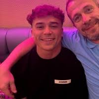 20+ "Ellis Bennett" profiles