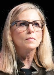 File:Daw Ostroff @ SXSW 2019 (46496688945) (cropped).jpg