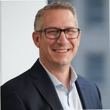 Earlier this week, I had the pleasure of announcing our inaugural class of  Distinguished Engineers at Apollo: