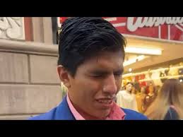 Cristofer Mera presentó "La Misma" de Vicente Fernández