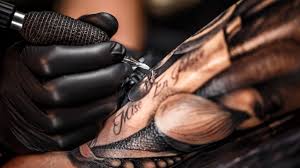 Machen sie mit bei unserem selbsttest und beantworten sie hierzu die folgenden 8 kurzen fragen. Tattoos Chemiecocktails Unter Der Haut