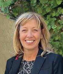 Susie Kessinger's Instagram, Twitter & Facebook